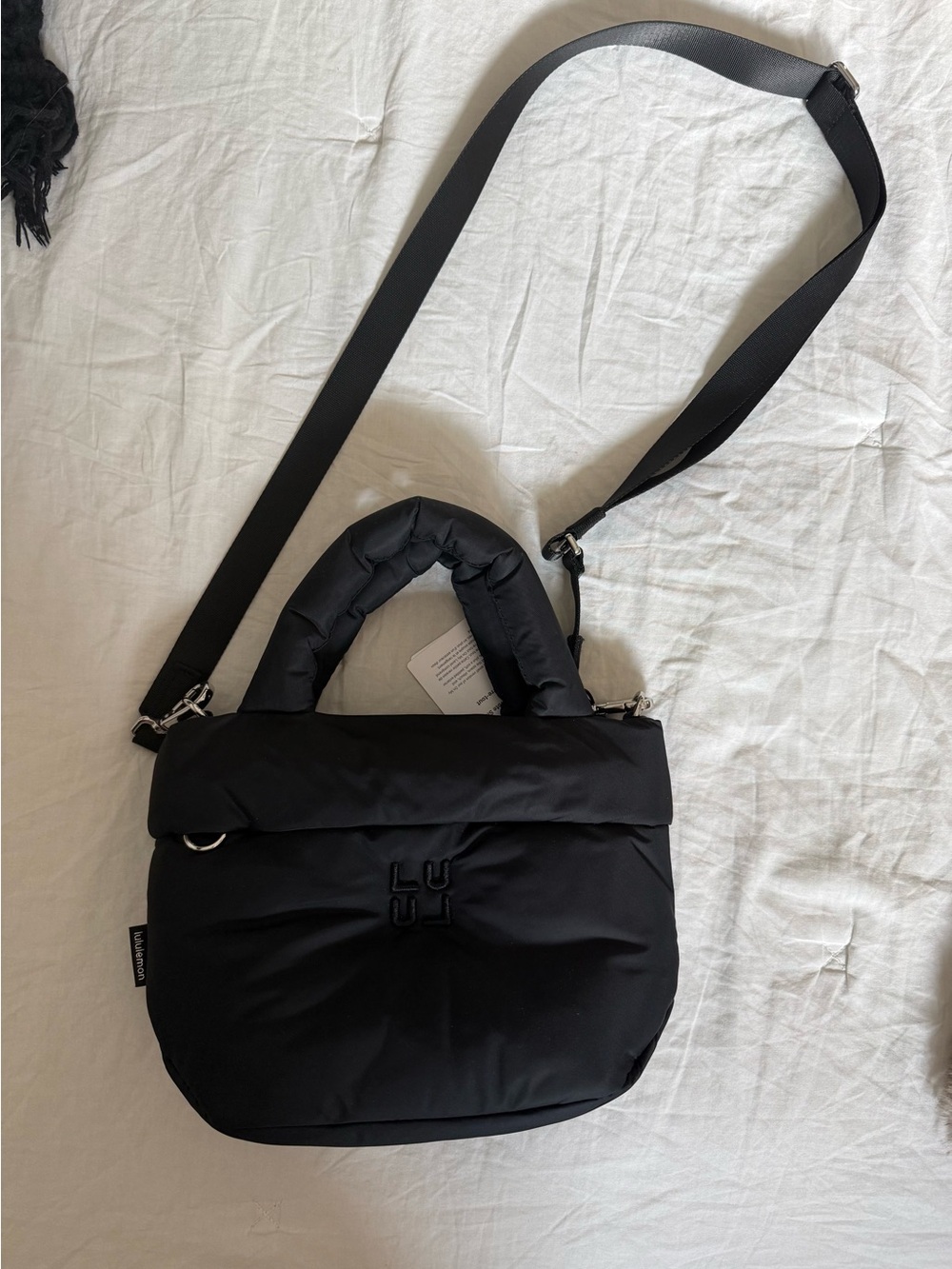 NWT Lululemon Black Puffer Crossbody Bag - Women